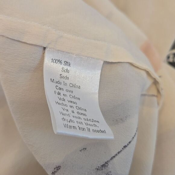 Halston Vintage Silk Floral Print Maxi Robe - Picture 10 of 10